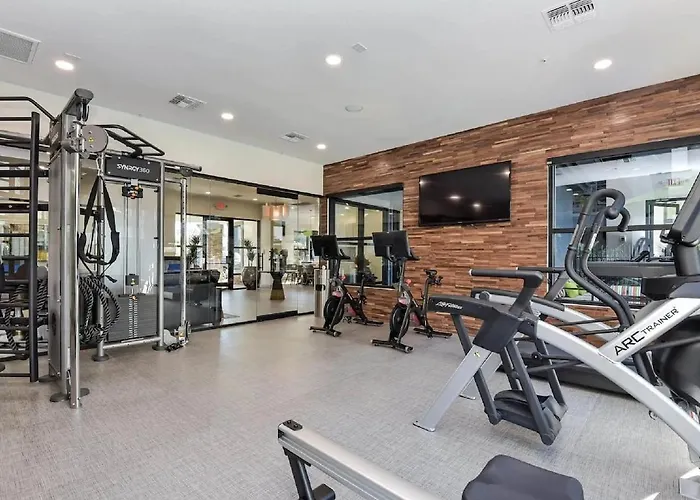 Ascent 1008 Cozy 2br I 2ba - Pool - Gym - Free Parking Apartment Scottsdale