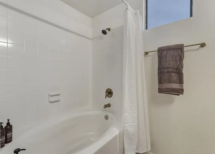 Apartment Ascent 1008 Cozy 2br I 2ba - Pool - Gym - Free Parking *